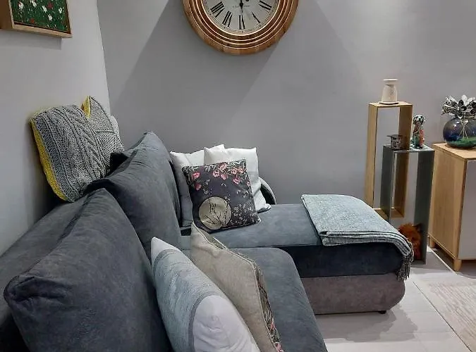 Apartment Bee Happy *